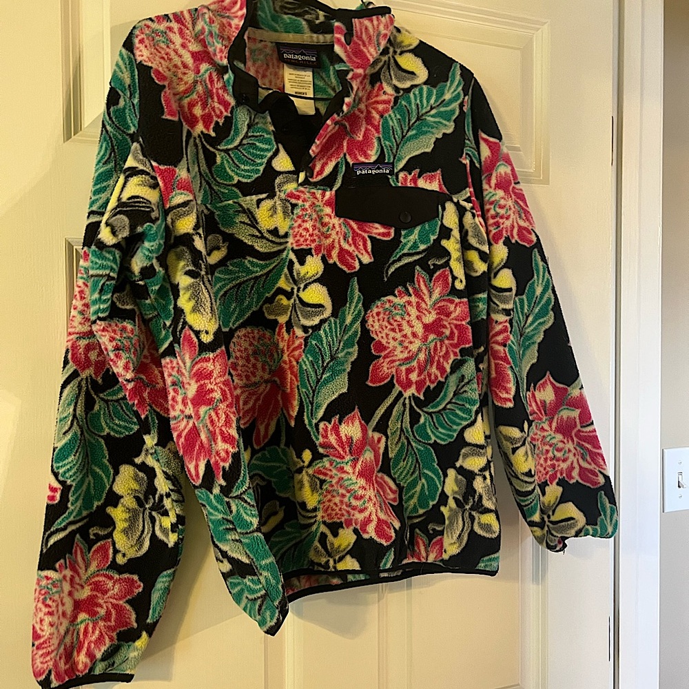 Used Patagonia jacket size medium - floral